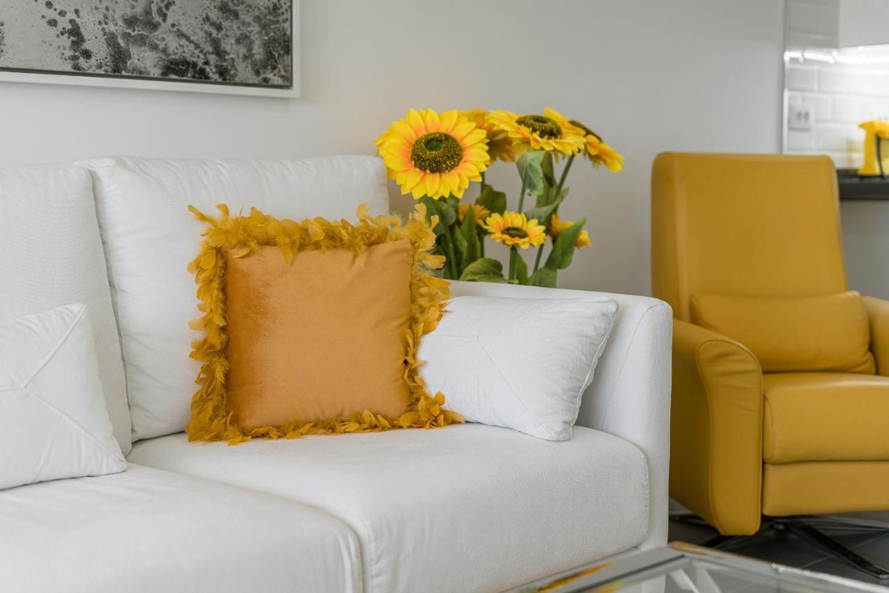 Buenavista Sunflower Apartment In Playa La Arena Puerto de Santiago  Dış mekan fotoğraf
